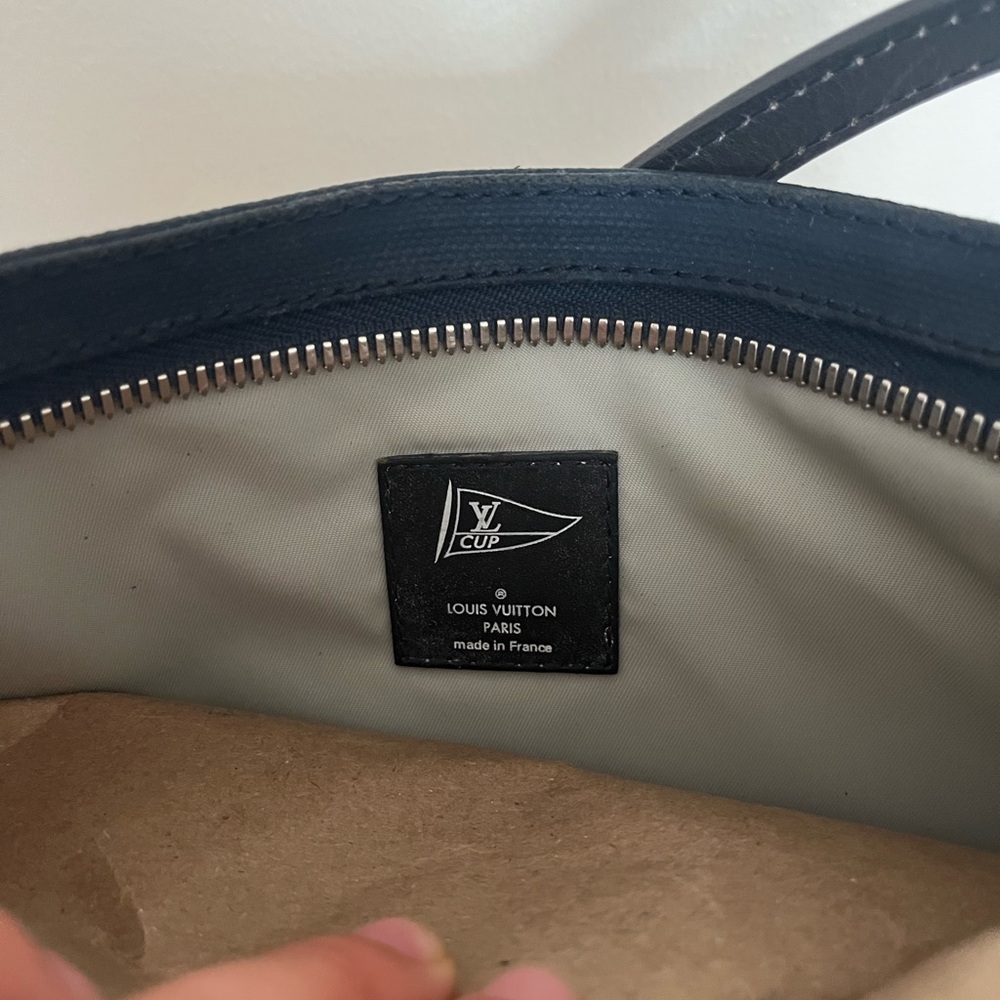 LOUIS VUITTON Genoa Marine Shoulder Bag LV cup Navy blue FL0047 crossbody - Picture 6 of 13
